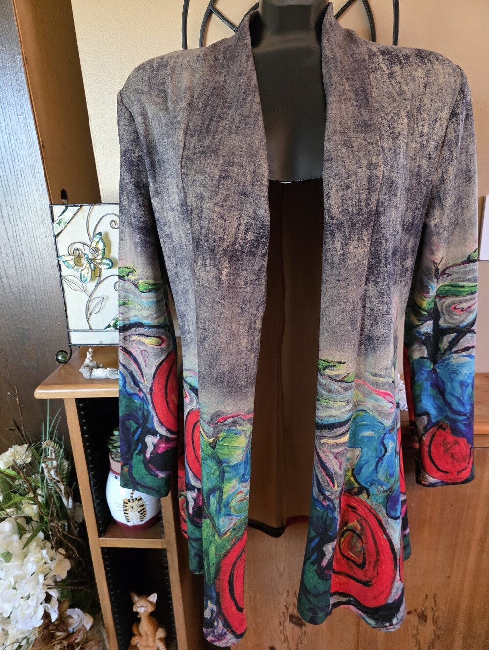 Artistic Open Front Women's Coatigan in Gray with Multicolor Floral Accents Sz M